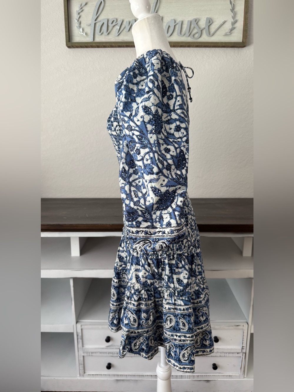 Love The Label Anthropologie Mabel Blue Smocked Floral Mini Dress Size M C - Picture 6 of 10